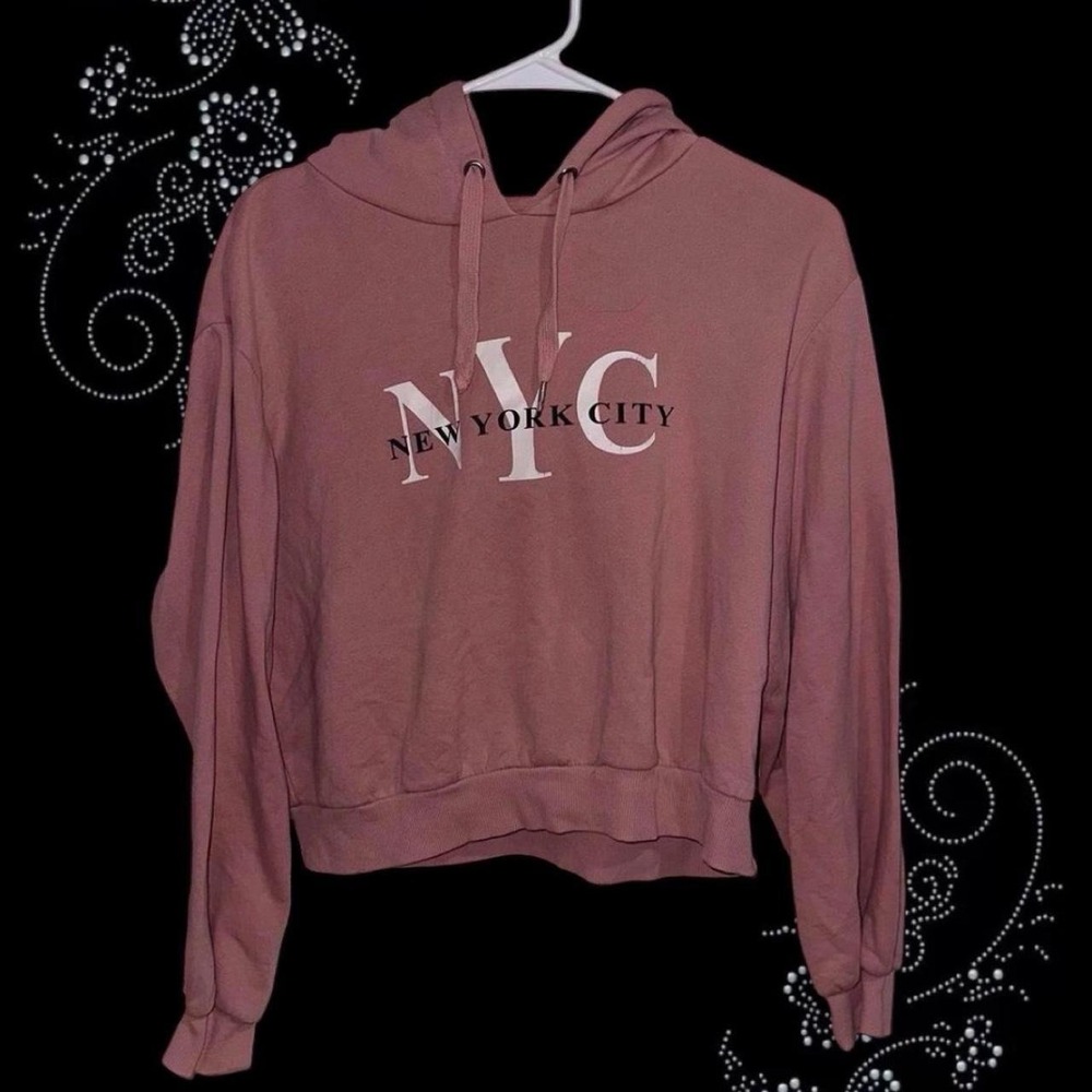 New York City Cropped Hoodie